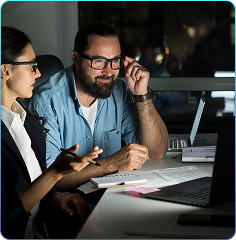 business-teammates-working-late